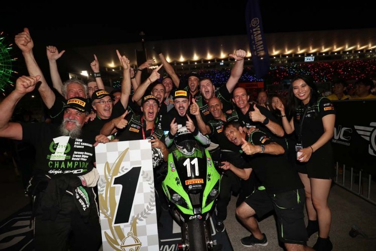 Equipped with Pirelli tyres, the SRC Kawasaki France team wins the FIM Endurance World Championship