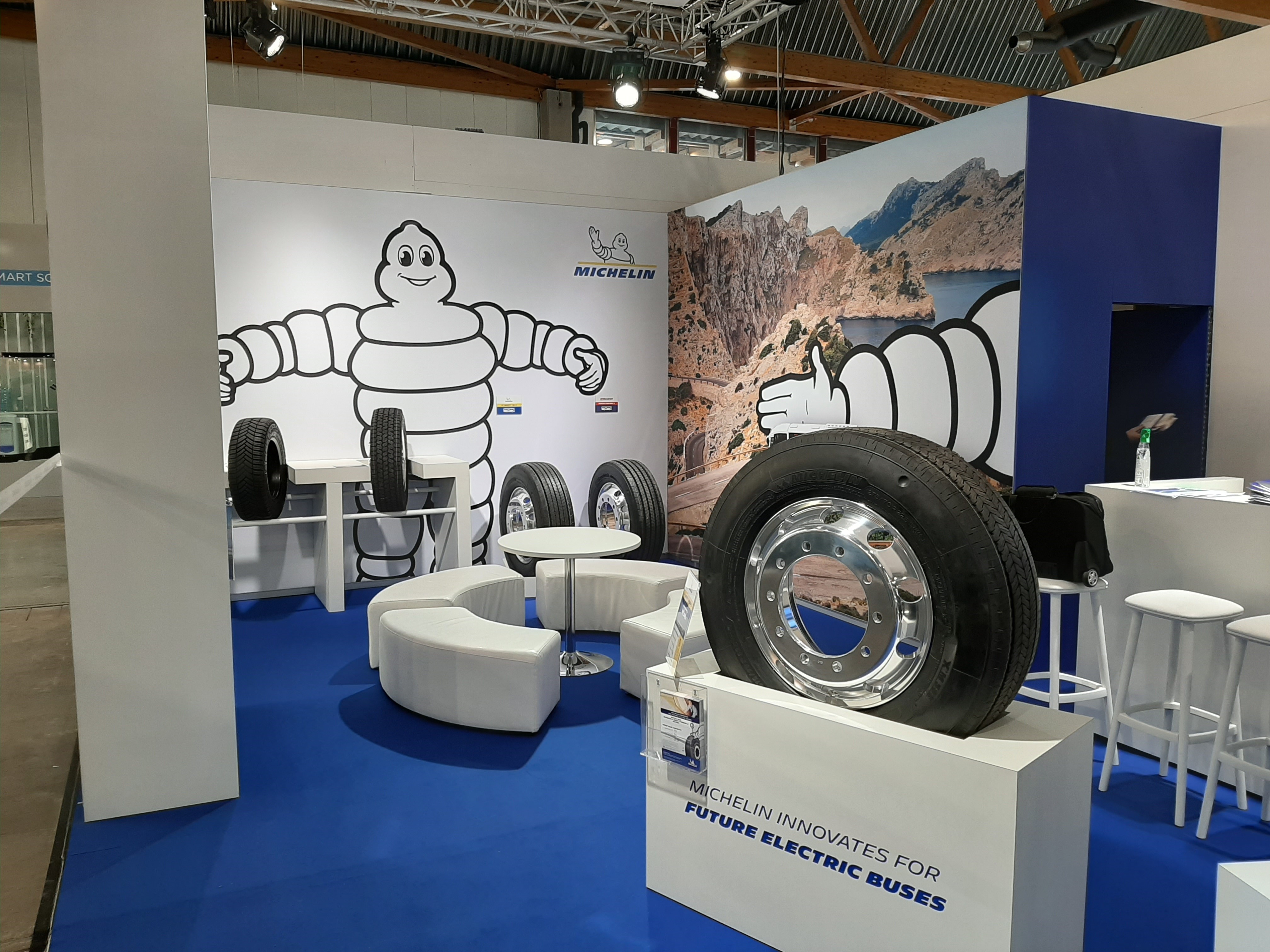 Die neuen Reifenstandards von Michelin haben für Elektrobusse präsentiert